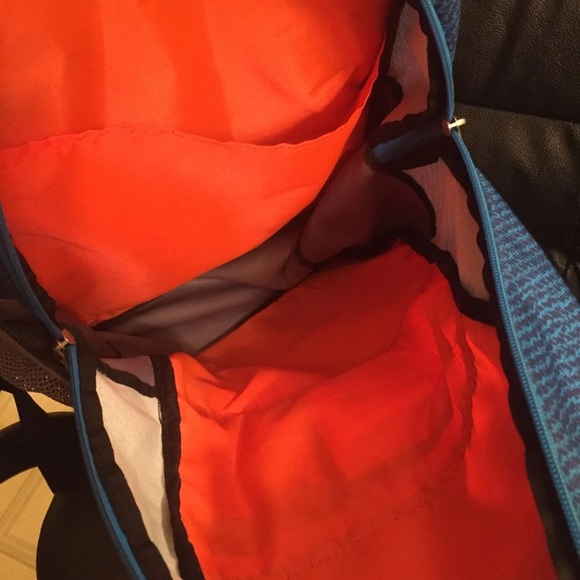 Backpack - Picture 3 of 5